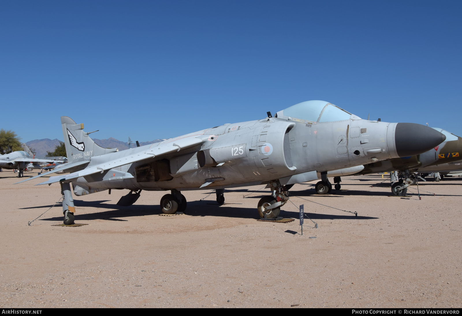Aircraft Photo of ZH810 | British Aerospace Sea Harrier FA2 | UK - Navy | AirHistory.net #697249