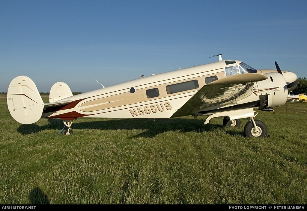 Aircraft Photo of N565US | Beech G18S | AirHistory.net #697418