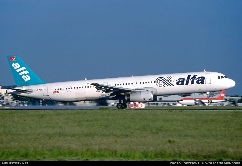 Aircraft Photo of TC-ALL | Airbus A321-131 | Air Alfa | AirHistory.net #697423