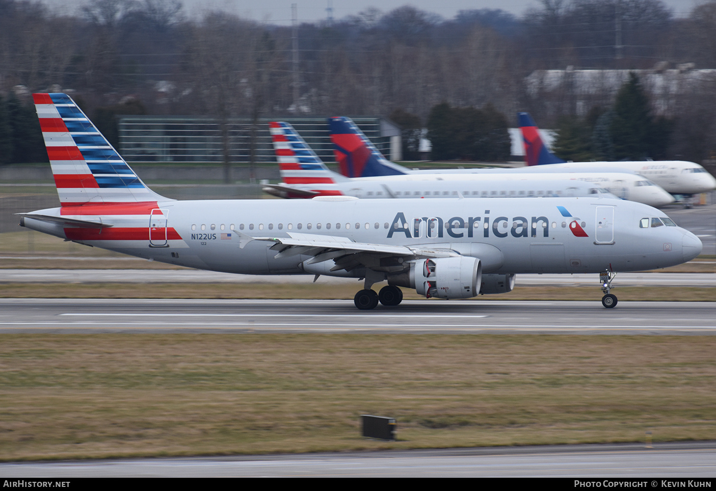 Aircraft Photo of N122US | Airbus A320-214 | American Airlines | AirHistory.net #697438