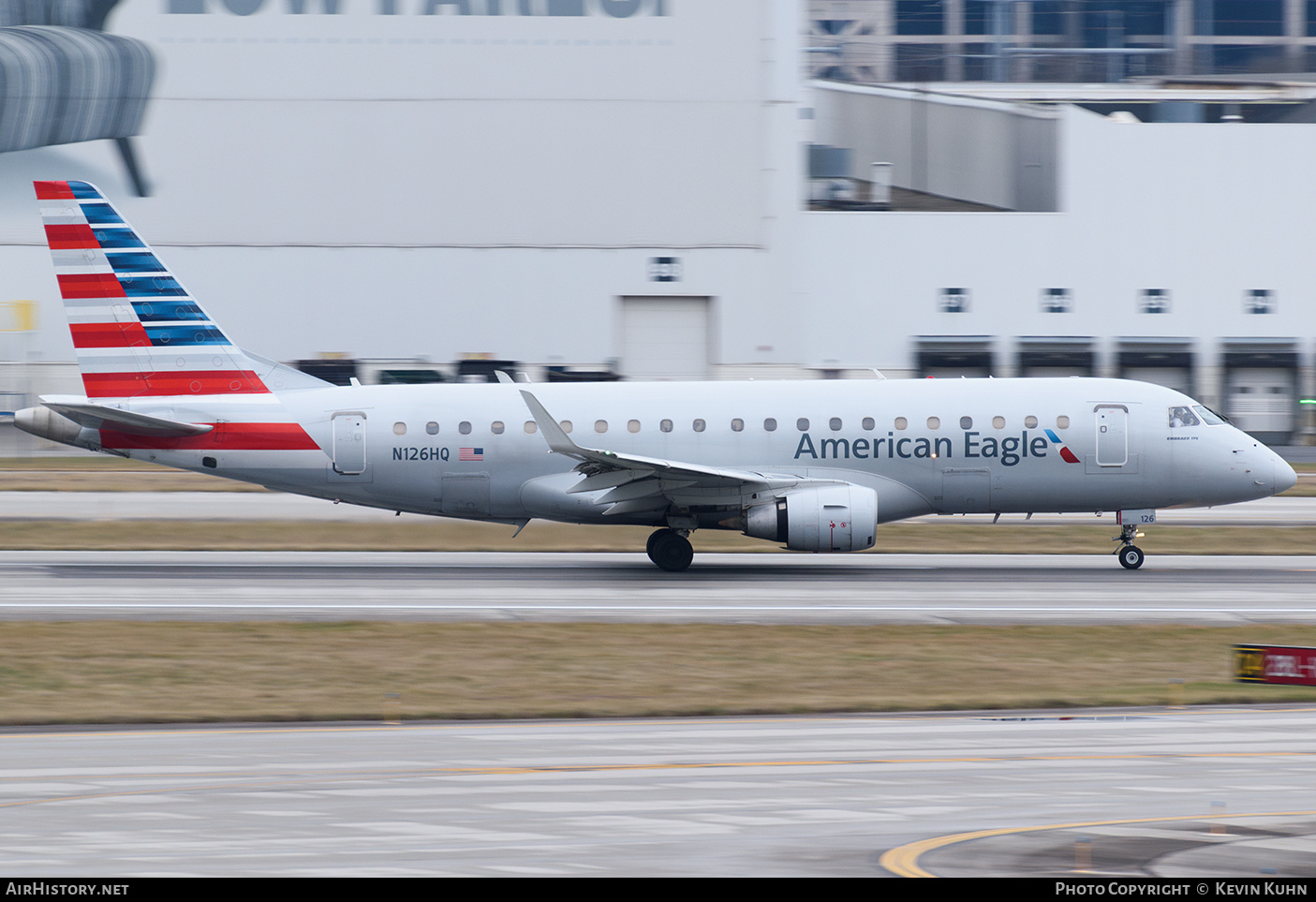 Aircraft Photo of N126HQ | Embraer 175LR (ERJ-170-200LR) | American Eagle | AirHistory.net #697440