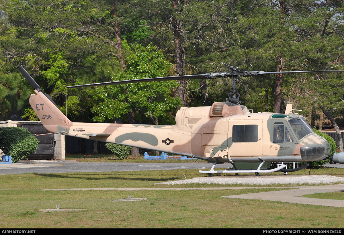 Aircraft Photo of 66-15186 / 15186 | Bell UH-1M Iroquois | USA - Army | AirHistory.net #697470