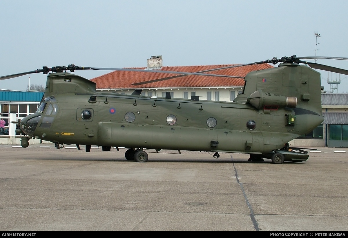 Aircraft Photo of ZA711 | Boeing Chinook HC2 (352) | UK - Air Force | AirHistory.net #697529