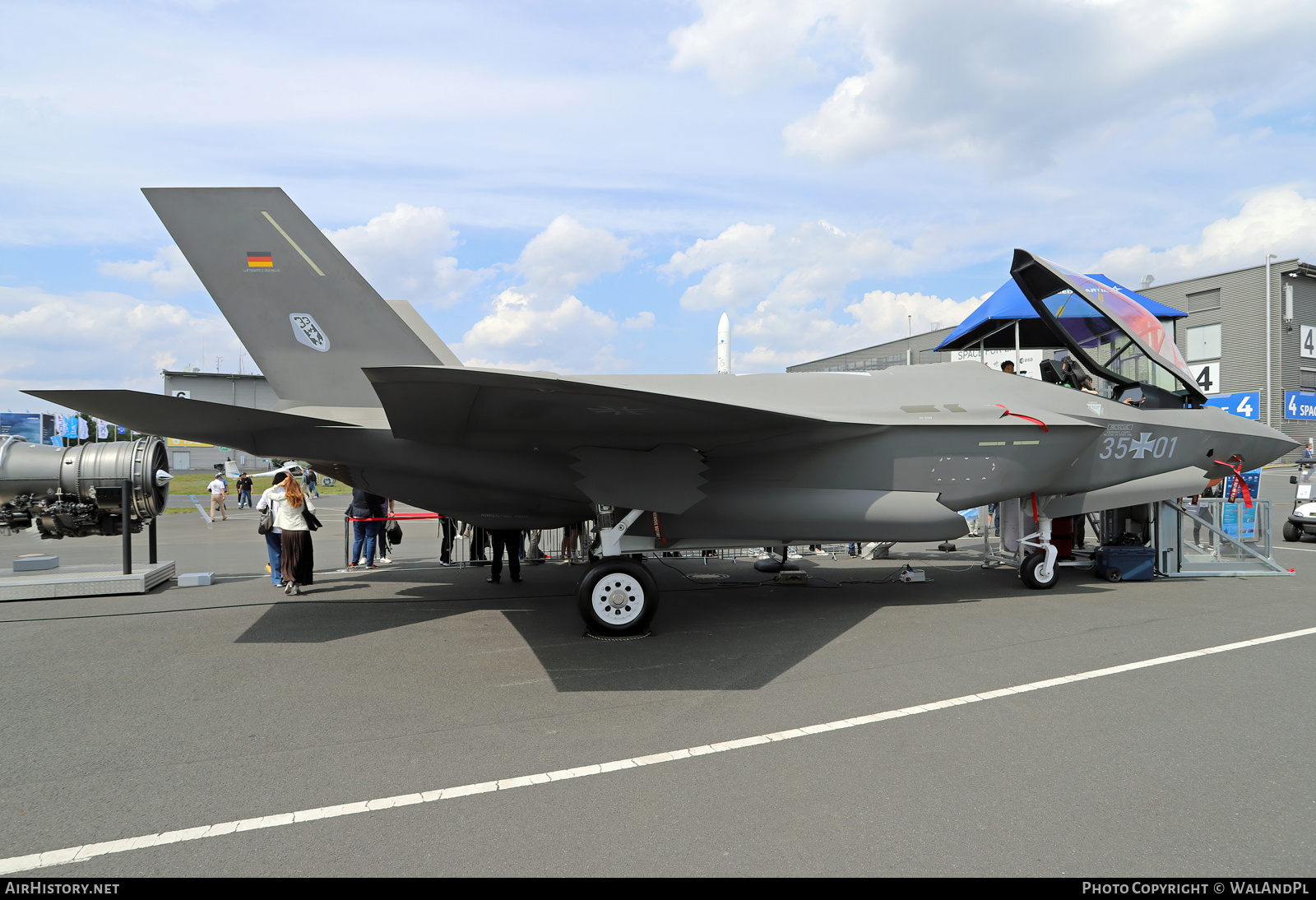 Aircraft Photo of 3501 | Lockheed Martin F-35 Lightning II (mock-up) | Germany - Air Force | AirHistory.net #697572
