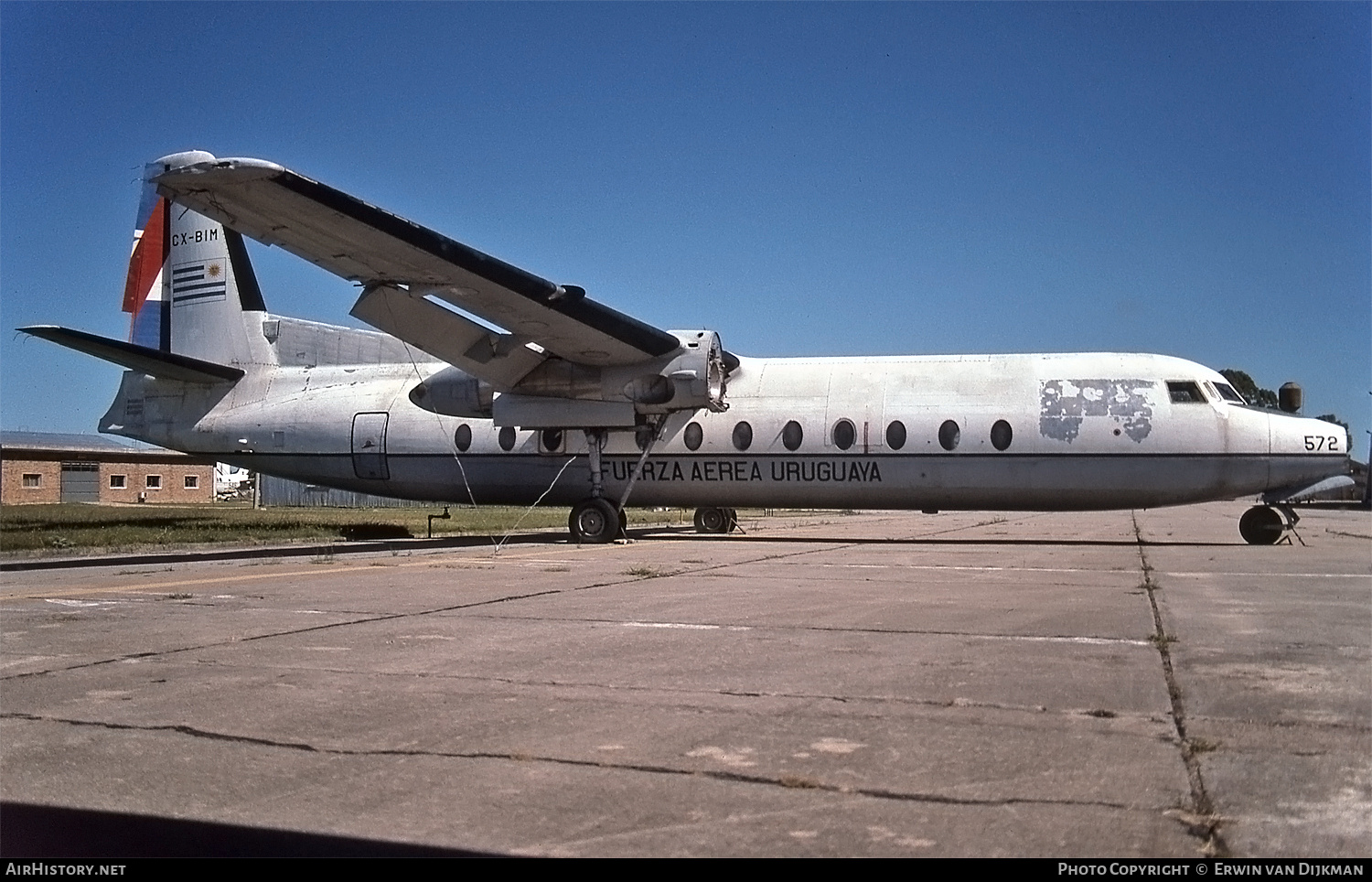 Aircraft Photo of 572 / CX-BIM | Fairchild Hiller FH-227D | Uruguay - Air Force | AirHistory.net #697639