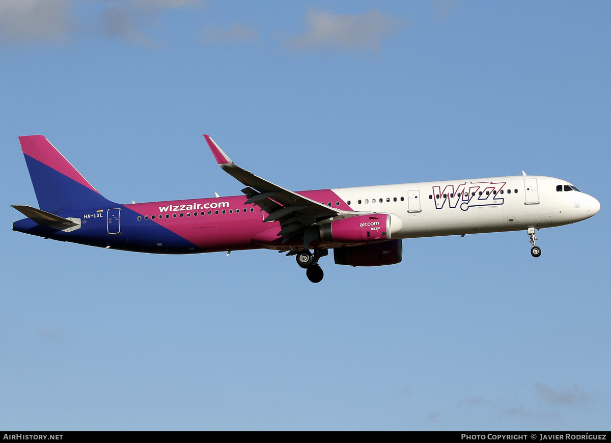 Aircraft Photo of HA-LXL | Airbus A321-231 | Wizz Air | AirHistory.net #697715