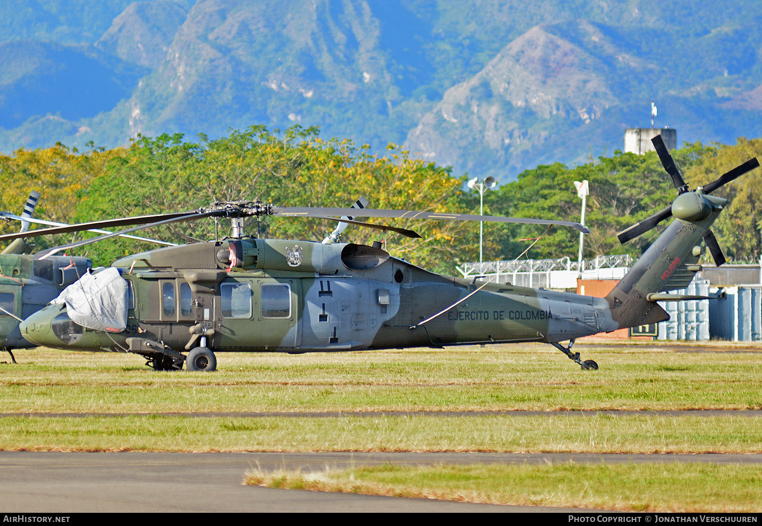 Aircraft Photo of EJC2106 | Sikorsky S-70i International Black Hawk | Colombia - Army | AirHistory.net #697851