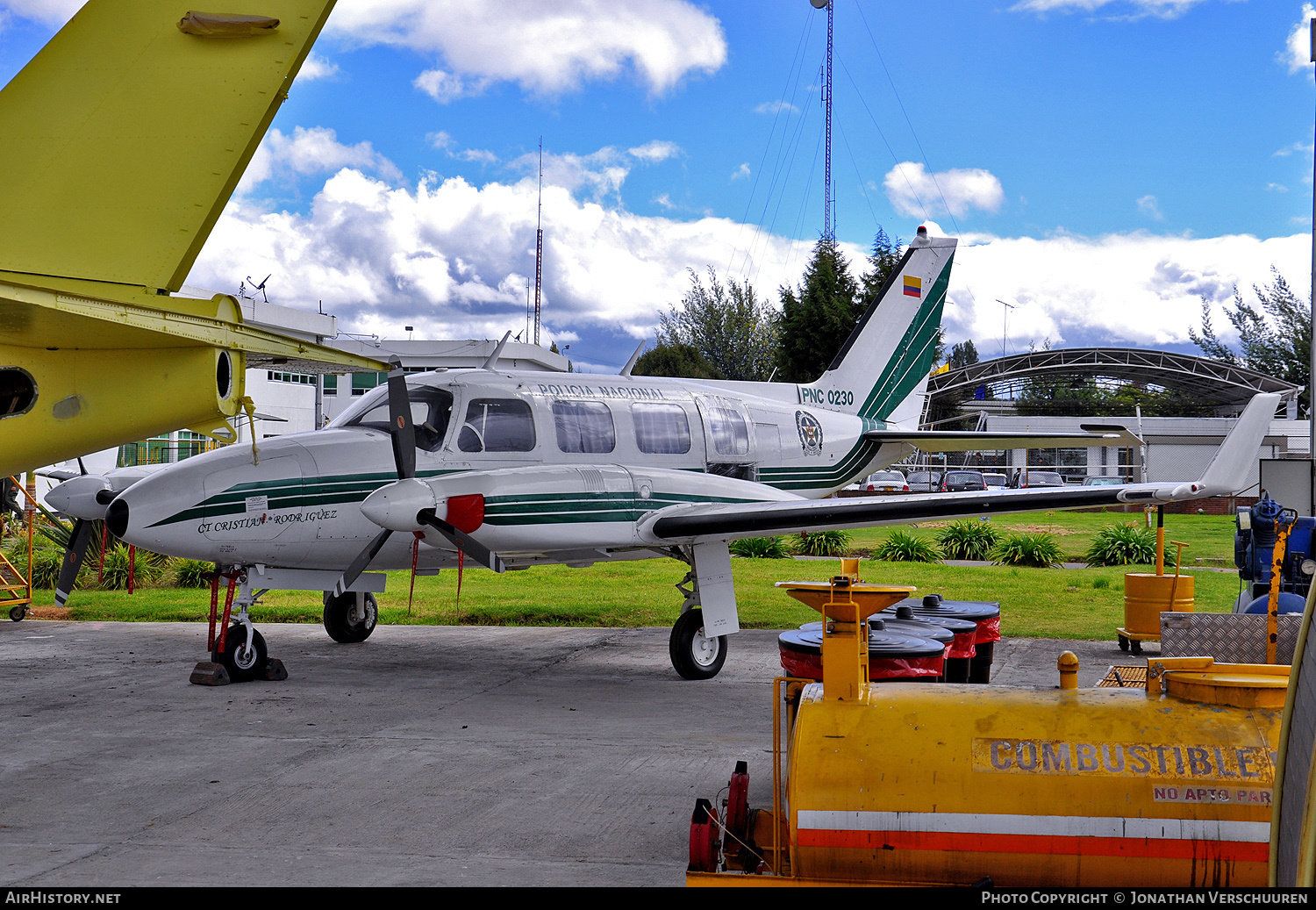 Aircraft Photo of PNC0230 | Piper PA-31-325 Navajo C/R/Colemill Panther Navajo | Colombia - Police | AirHistory.net #697857