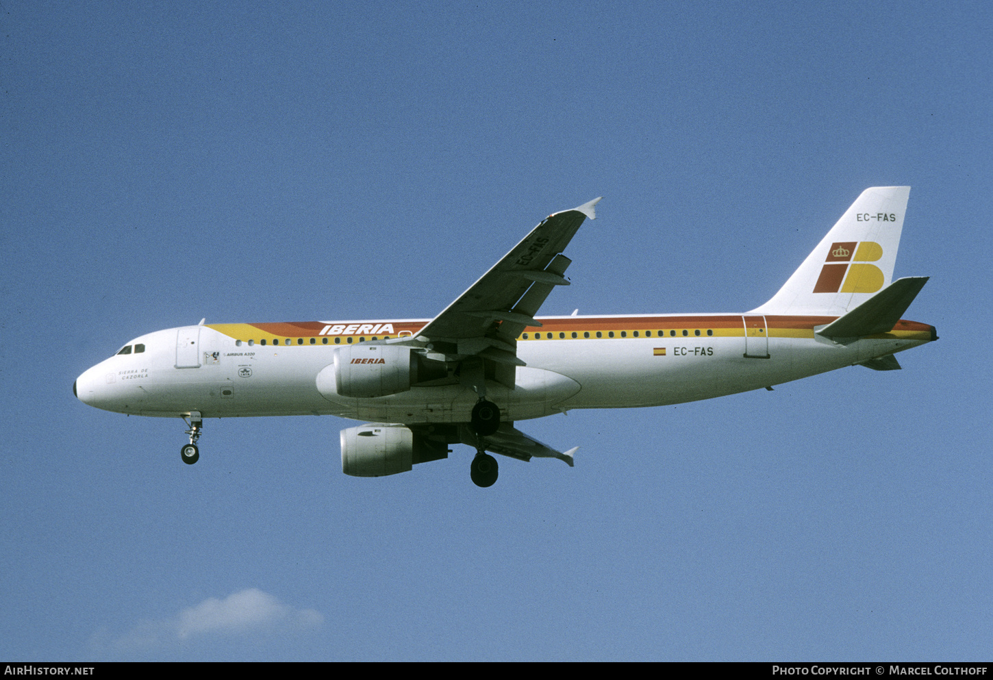 Aircraft Photo of EC-FAS | Airbus A320-211 | Iberia | AirHistory.net #697881