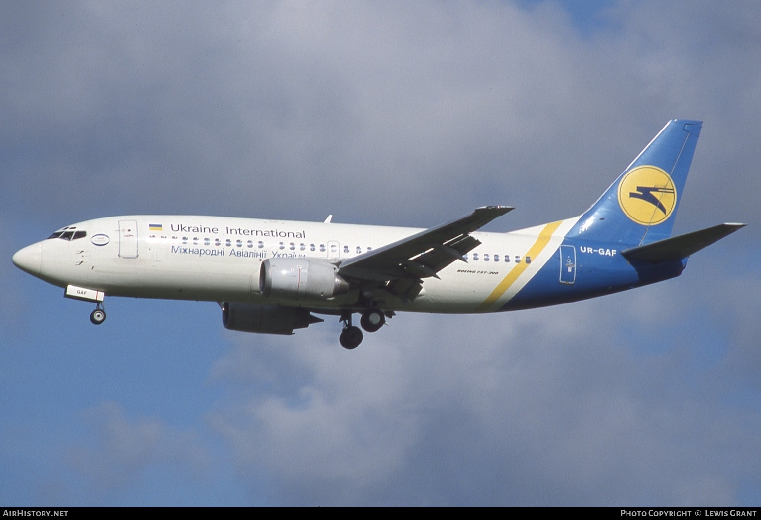 Aircraft Photo of UR-GAF | Boeing 737-35B | Ukraine International Airlines | AirHistory.net #697925