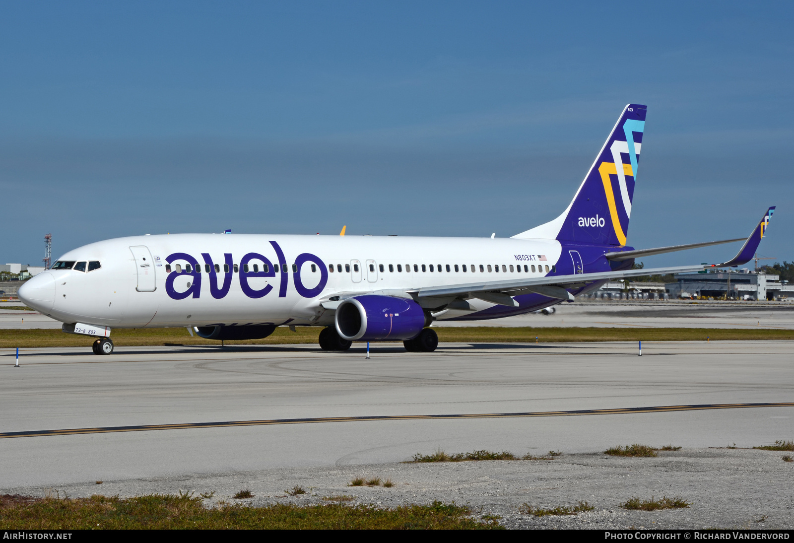 Aircraft Photo of N803XT | Boeing 737-8F2 | Avelo Airlines | AirHistory.net #698143