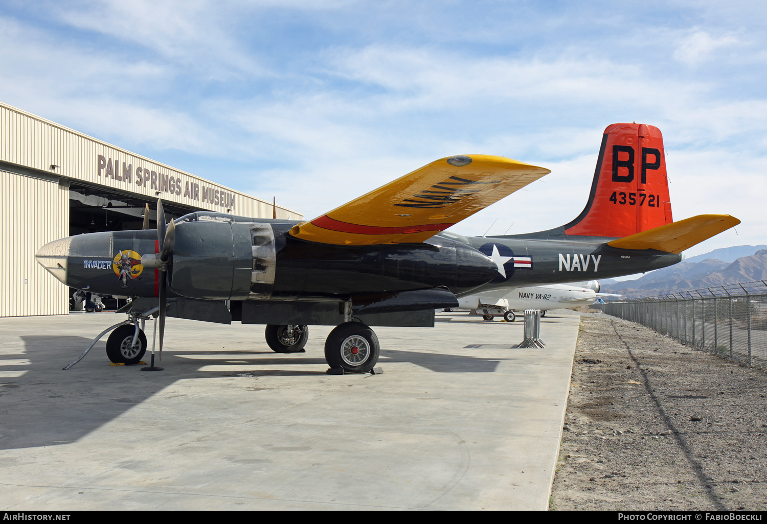 Aircraft Photo of N9425Z / 44-35721 | Douglas A-26C Invader | USA - Navy | AirHistory.net #698184