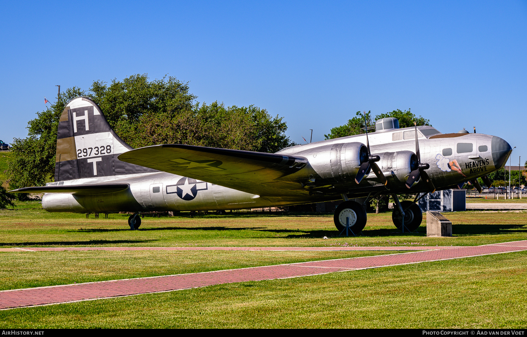 Aircraft Photo of 42-97328 / 297328 | Boeing TB-17G Flying Fortress | USA - Air Force | AirHistory.net #698242