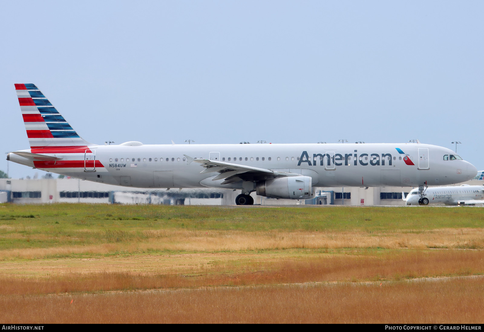 Aircraft Photo of N584UW | Airbus A321-231 | American Airlines | AirHistory.net #698341