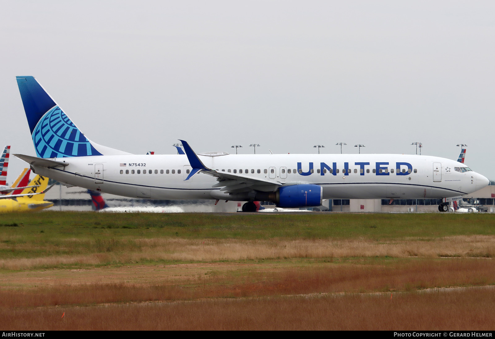 Aircraft Photo of N75432 | Boeing 737-924/ER | United Airlines | AirHistory.net #698365