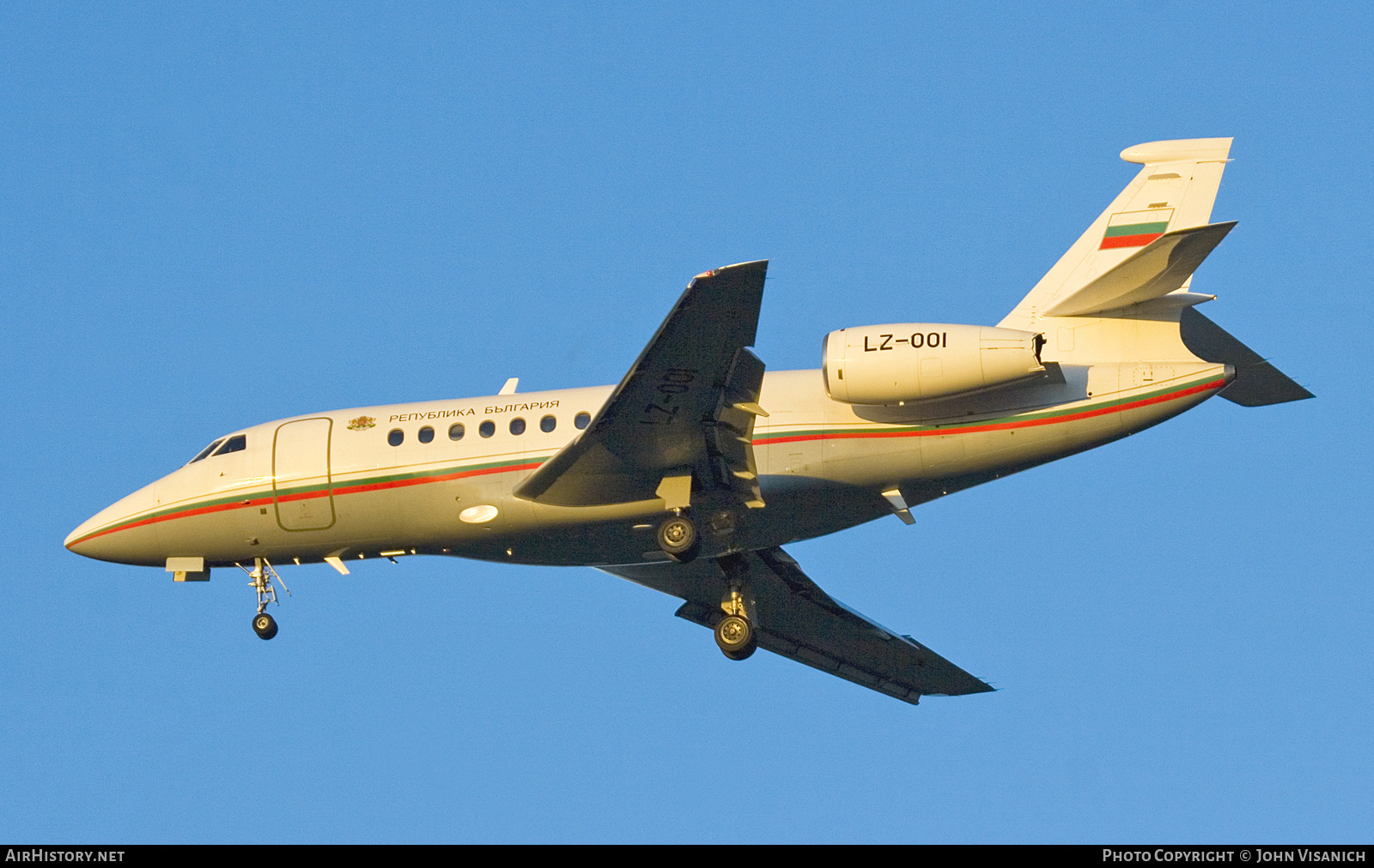 Aircraft Photo of LZ-OOI | Dassault Falcon 2000 | Republic of Bulgaria | AirHistory.net #698385