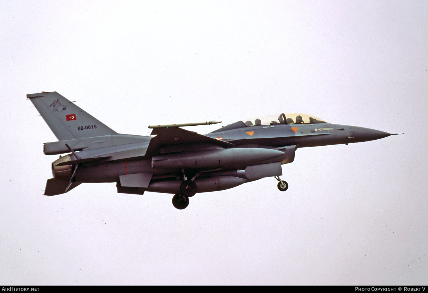 Aircraft Photo of 88-0015 | General Dynamics F-16DG Fighting Falcon | Turkey - Air Force | AirHistory.net #698481