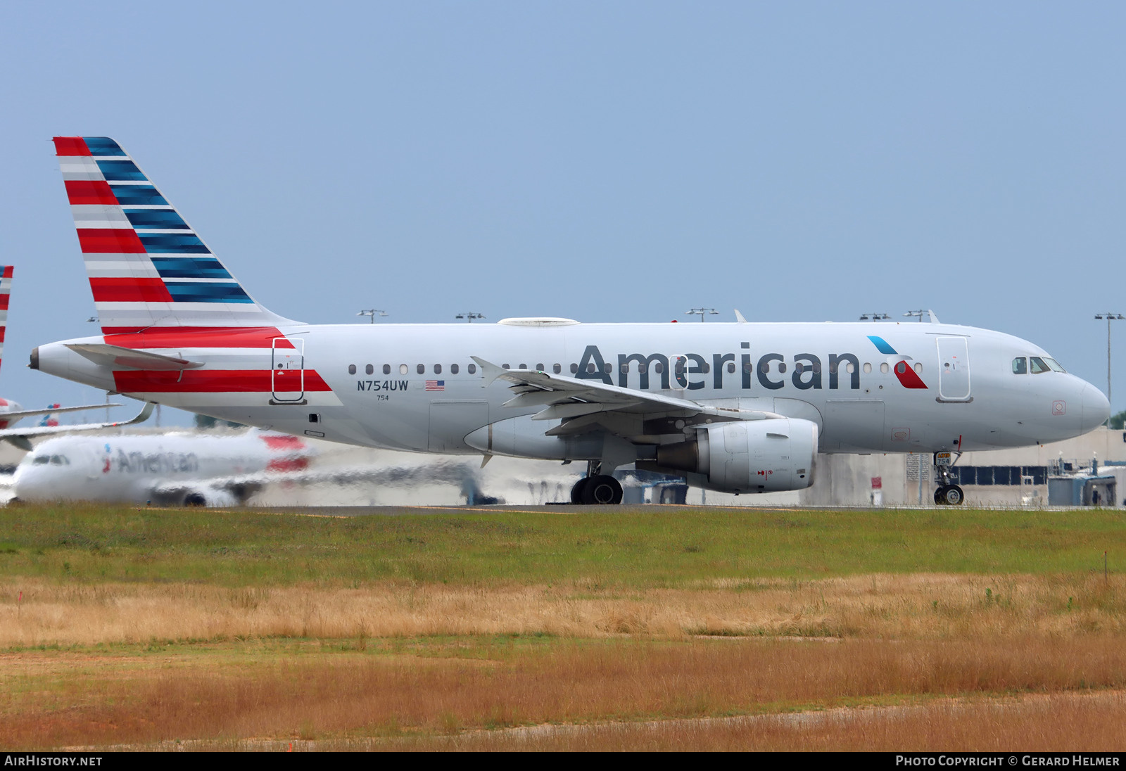 Aircraft Photo of N754UW | Airbus A319-112 | American Airlines | AirHistory.net #698515