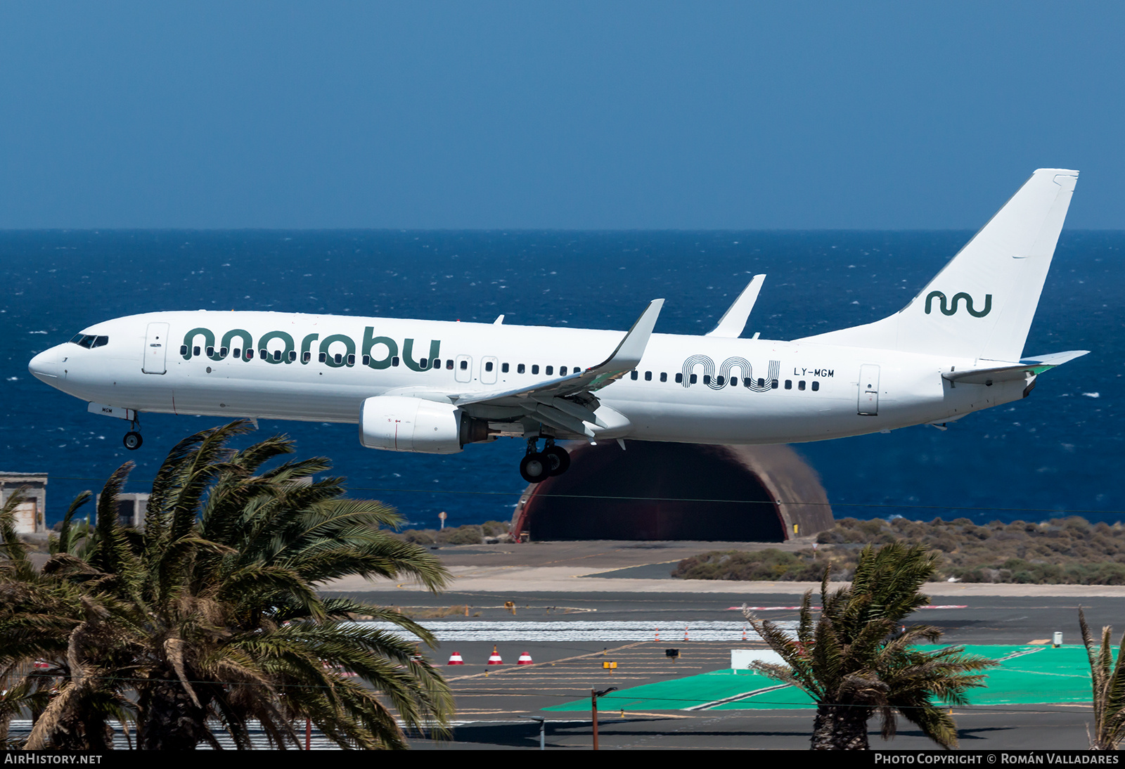 Aircraft Photo of LY-MGM | Boeing 737-8EH | Marabu Airlines | AirHistory.net #698599