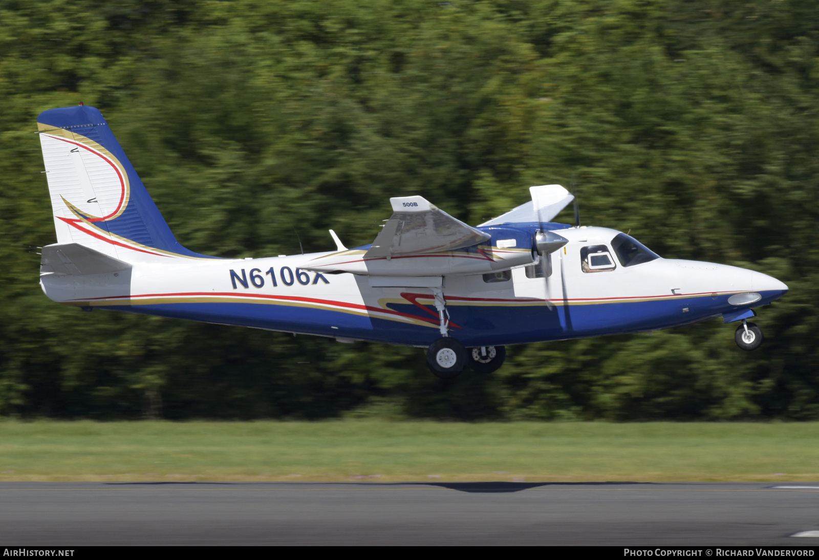Aircraft Photo of N6106X | Aero Commander 500B Commander | AirHistory.net #698909