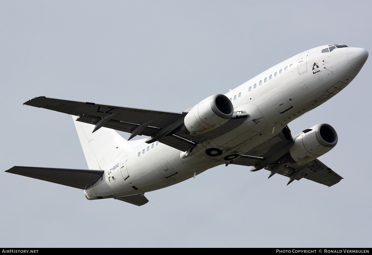 Aircraft Photo of LZ-BOQ | Boeing 737-522 | AirHistory.net #698971