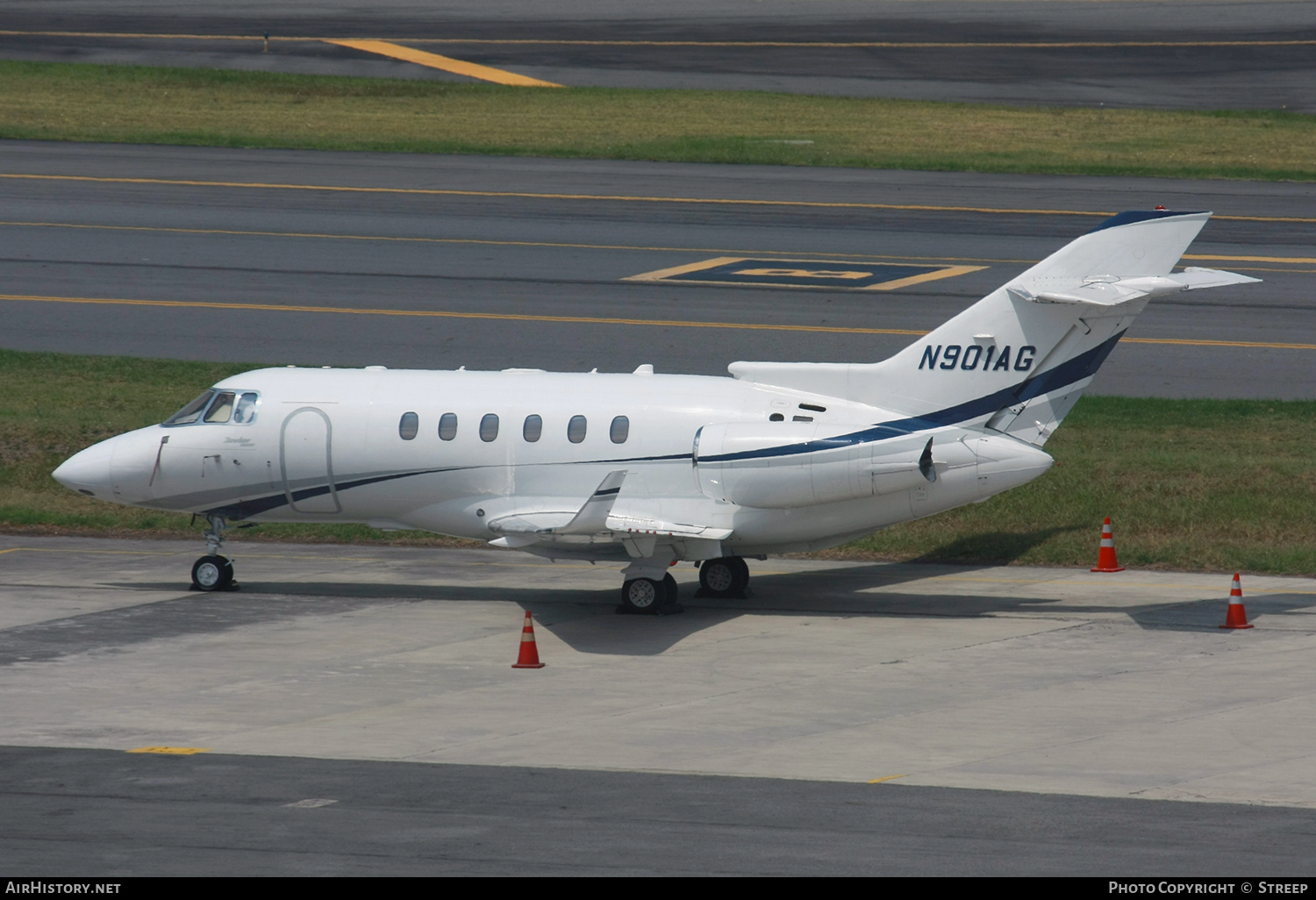 Aircraft Photo of N901AG | Hawker Beechcraft 900XP | AirHistory.net #699052