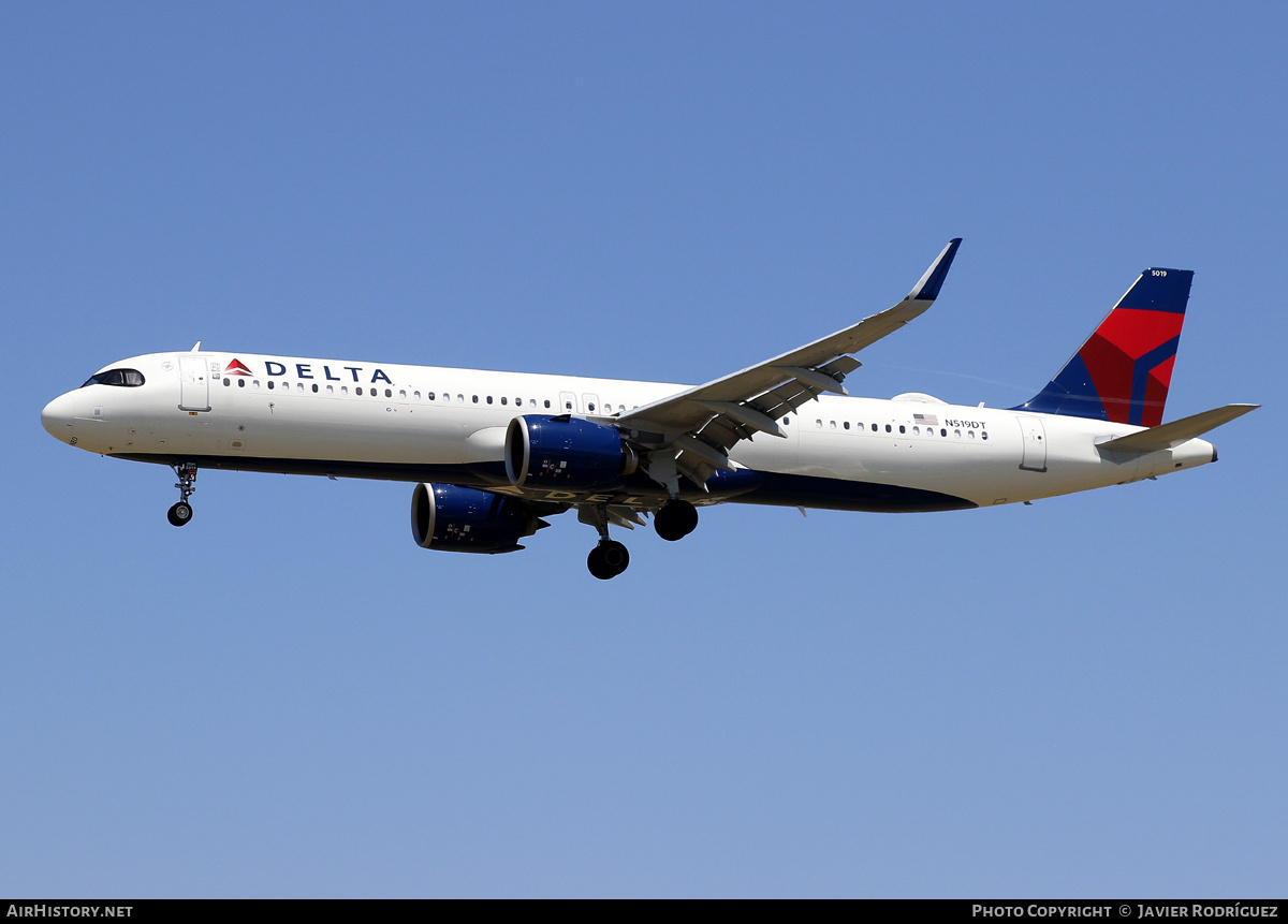Aircraft Photo of N519DT | Airbus A321-271NX | Delta Air Lines | AirHistory.net #699149