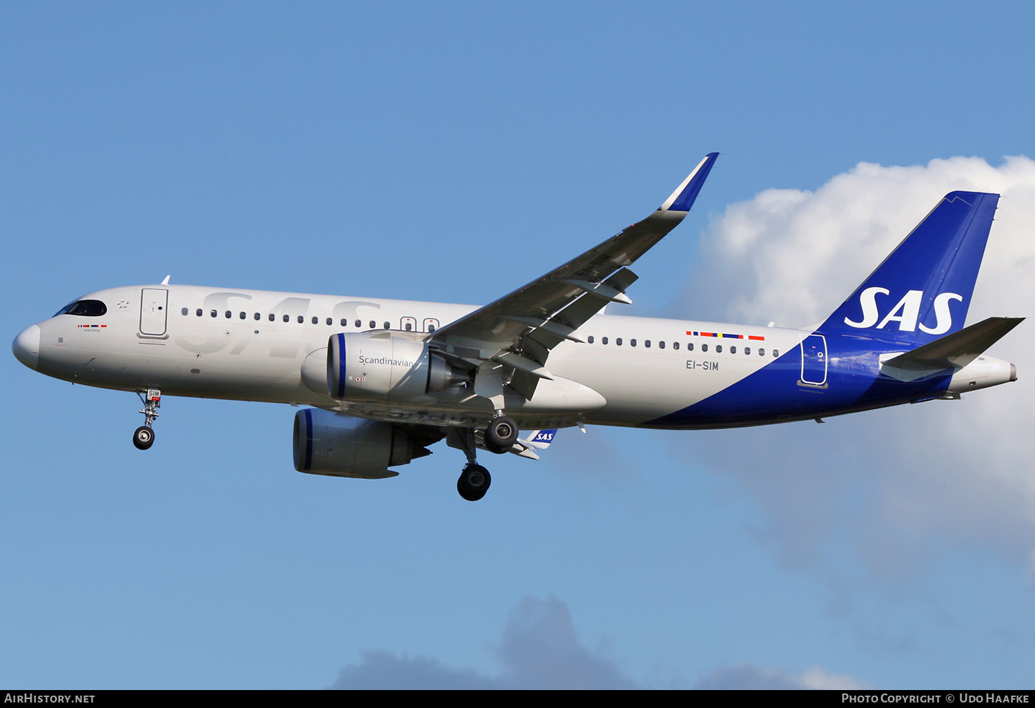 Aircraft Photo of EI-SIM | Airbus A320-251N | Scandinavian Airlines - SAS | AirHistory.net #699184
