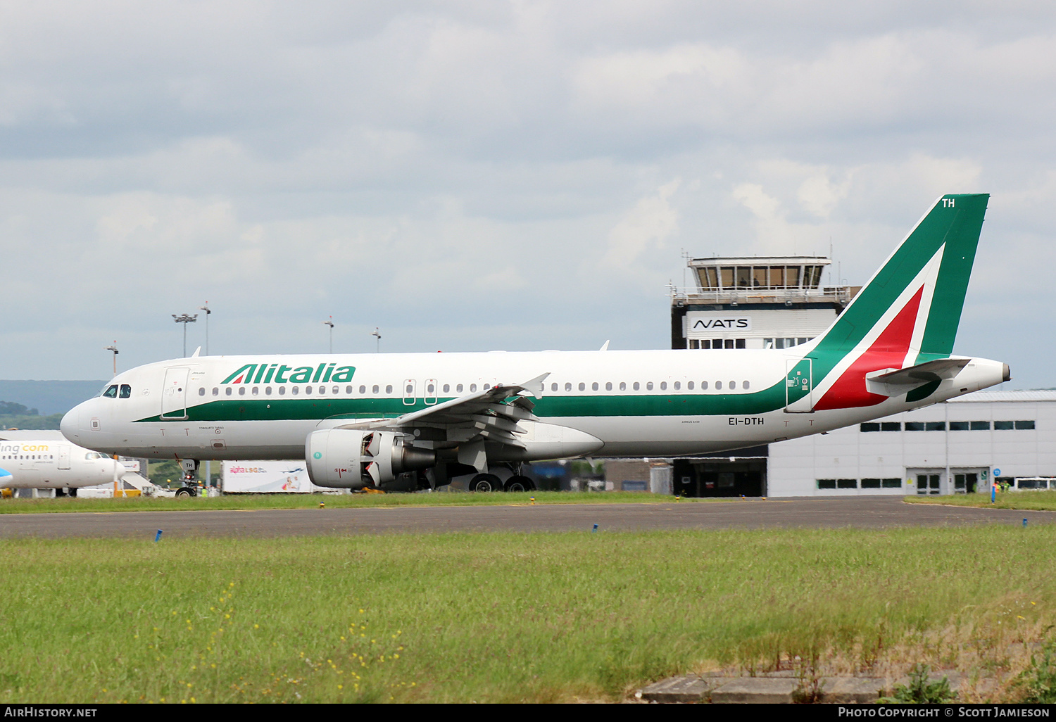 Aircraft Photo of EI-DTH | Airbus A320-216 | Alitalia | AirHistory.net #699240