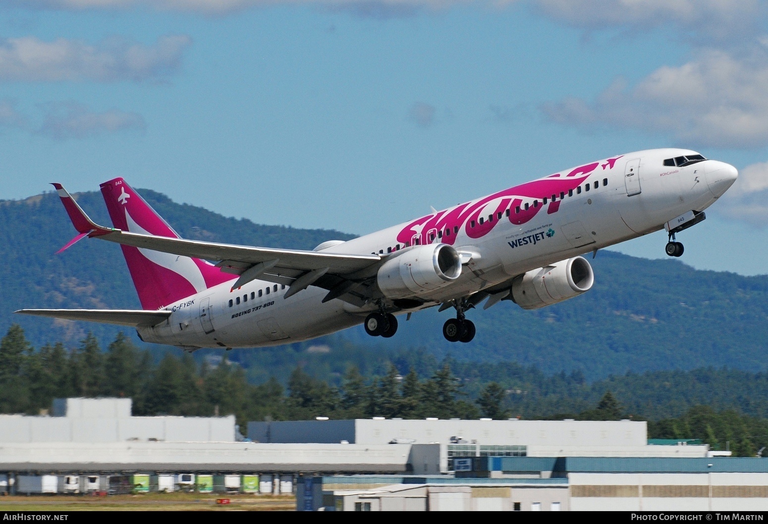 Aircraft Photo of C-FYBK | Boeing 737-8CT | Swoop | AirHistory.net #699275