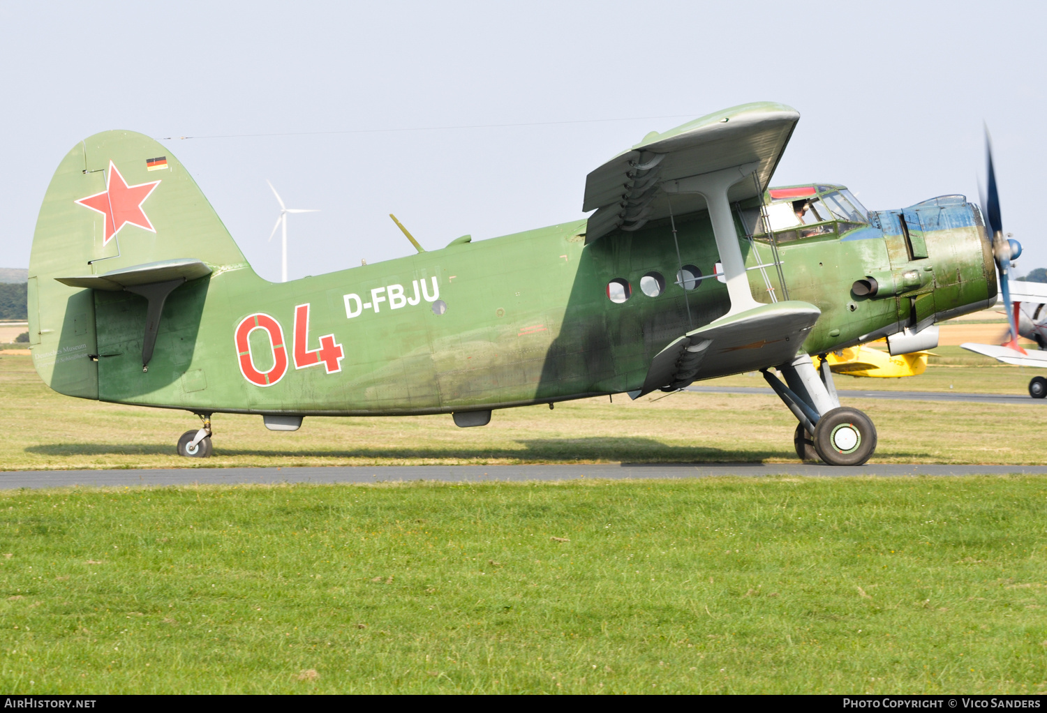 Aircraft Photo of D-FBJU / 04 red | Antonov An-2T | Soviet Union - Air Force | AirHistory.net #699286