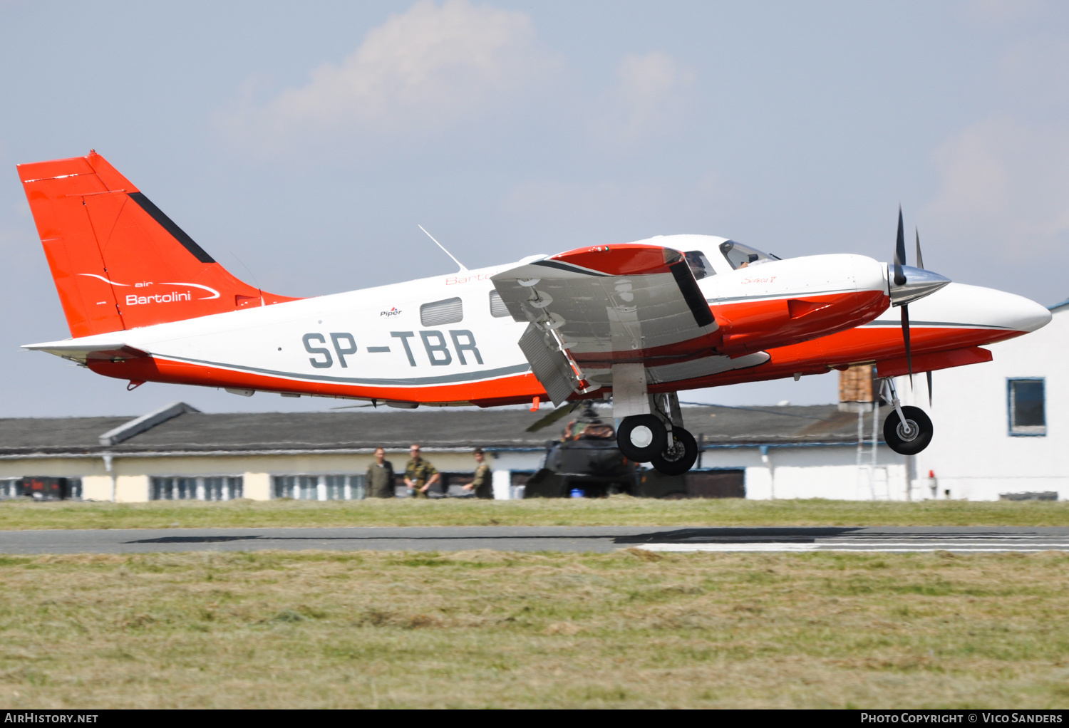 Aircraft Photo of SP-TBR | Piper PA-34-220T Seneca IV | Air Bartolini | AirHistory.net #699297