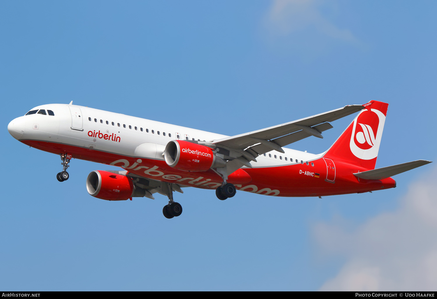 Aircraft Photo of D-ABHC | Airbus A320-214 | Air Berlin | AirHistory.net #699321