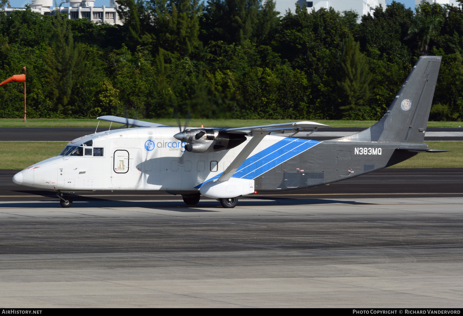 Aircraft Photo of N383MQ | Short 360-200 | Air Cargo Carriers | AirHistory.net #699335