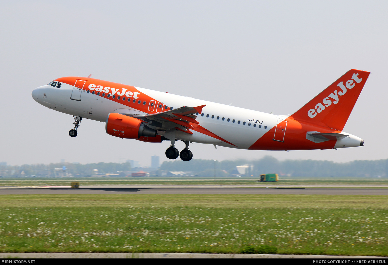 Aircraft Photo of G-EZBJ | Airbus A319-111 | EasyJet | AirHistory.net #699396