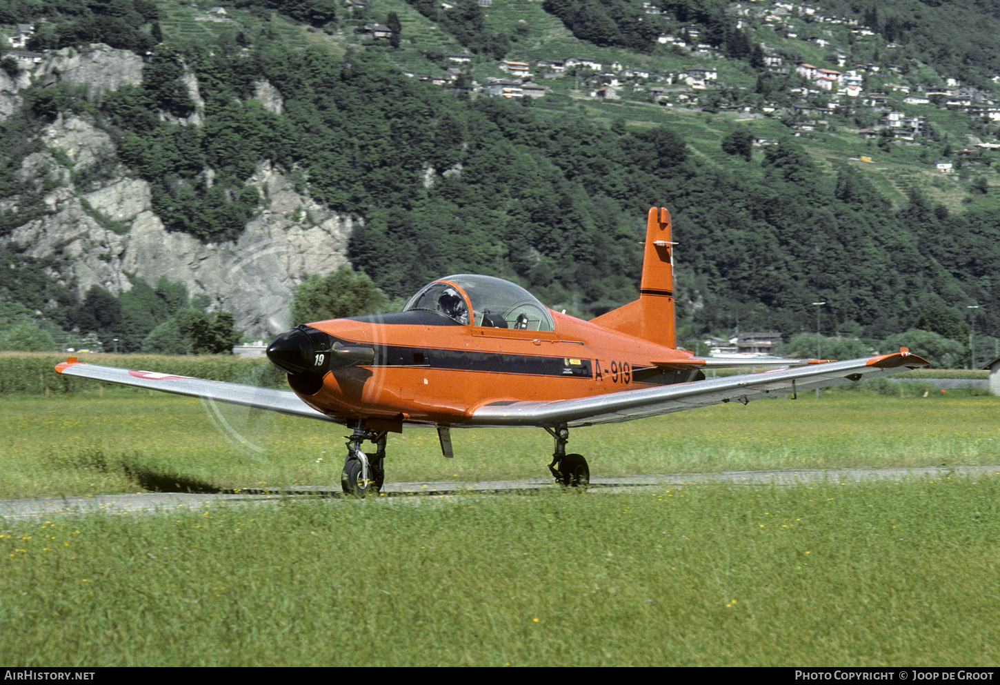 Aircraft Photo of A-919 | Pilatus PC-7 | Switzerland - Air Force | AirHistory.net #699490