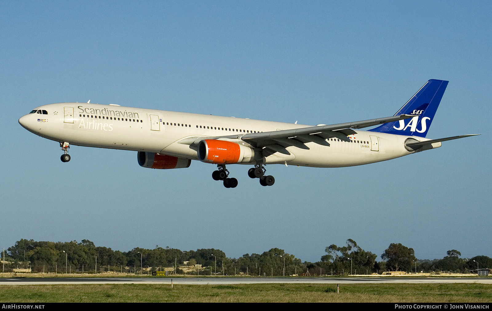 Aircraft Photo of LN-RKH | Airbus A330-343E | Scandinavian Airlines - SAS | AirHistory.net #699593