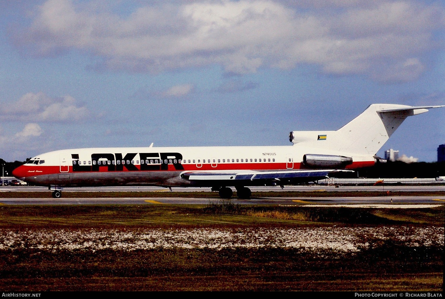 Aircraft Photo of N740US | Boeing 727-281 | Laker Airways Bahamas | AirHistory.net #699685