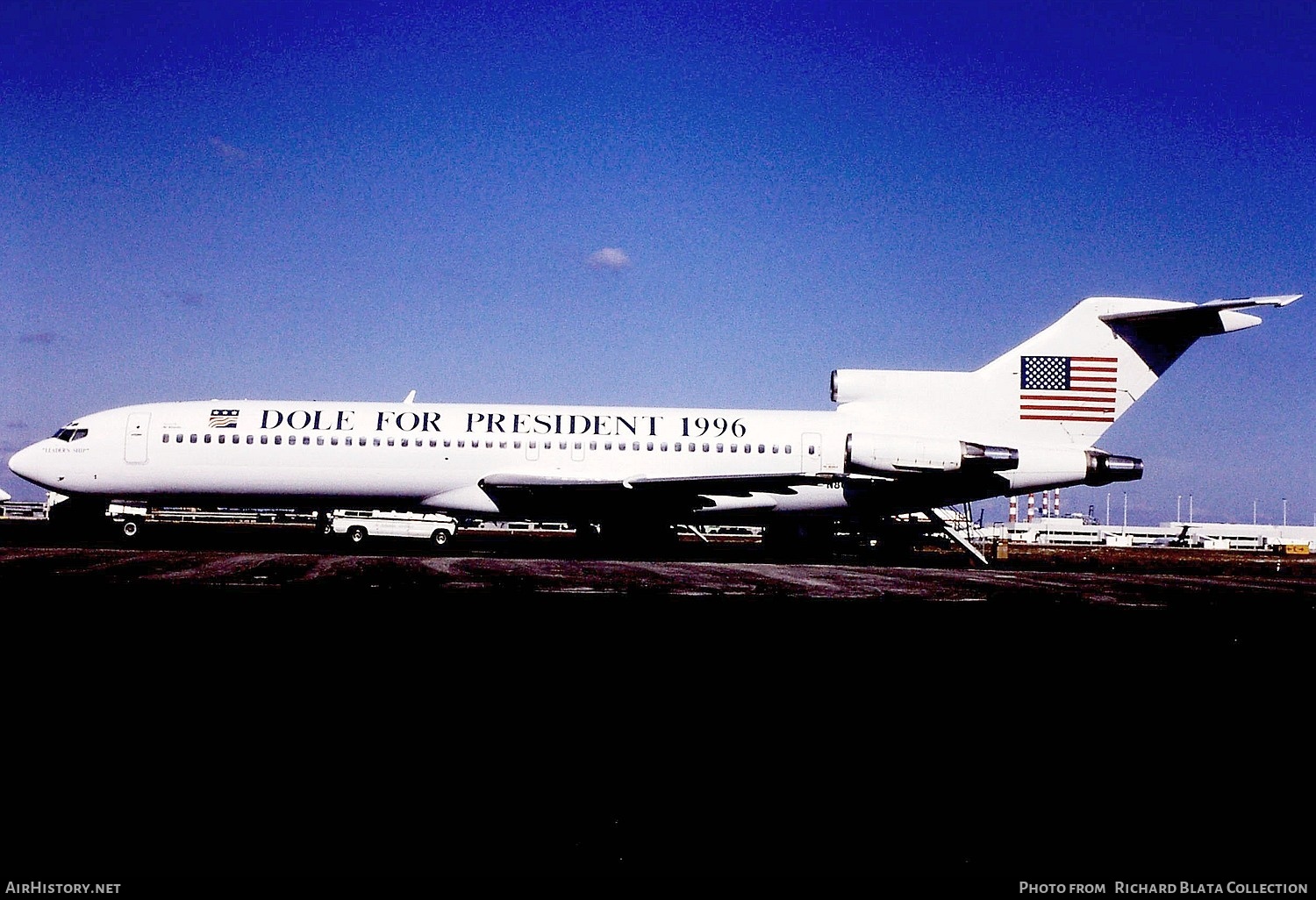 Aircraft Photo of N805EA | Boeing 727-225 | AirHistory.net #699687