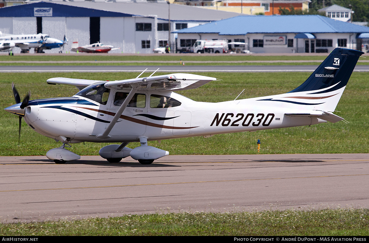 Aircraft Photo of N62030 | Cessna 182T Skylane | AirHistory.net #699791