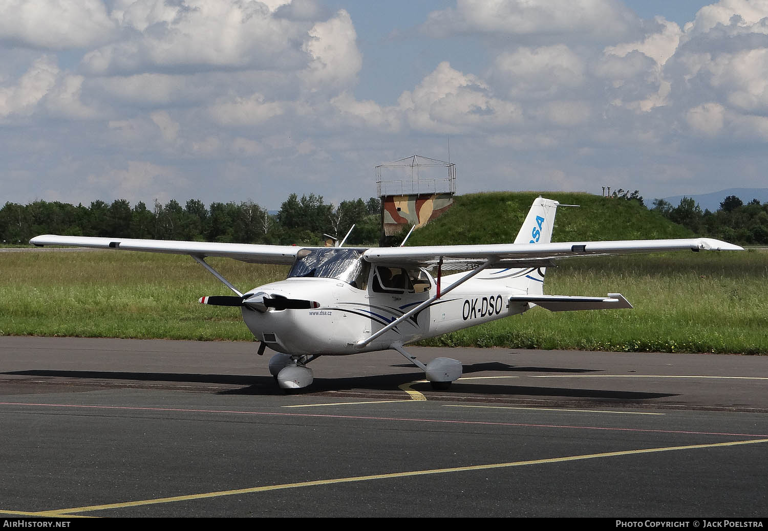 Aircraft Photo of OK-DSO | Cessna 172S Skyhawk SP | DSA - Delta System-Air | AirHistory.net #699841