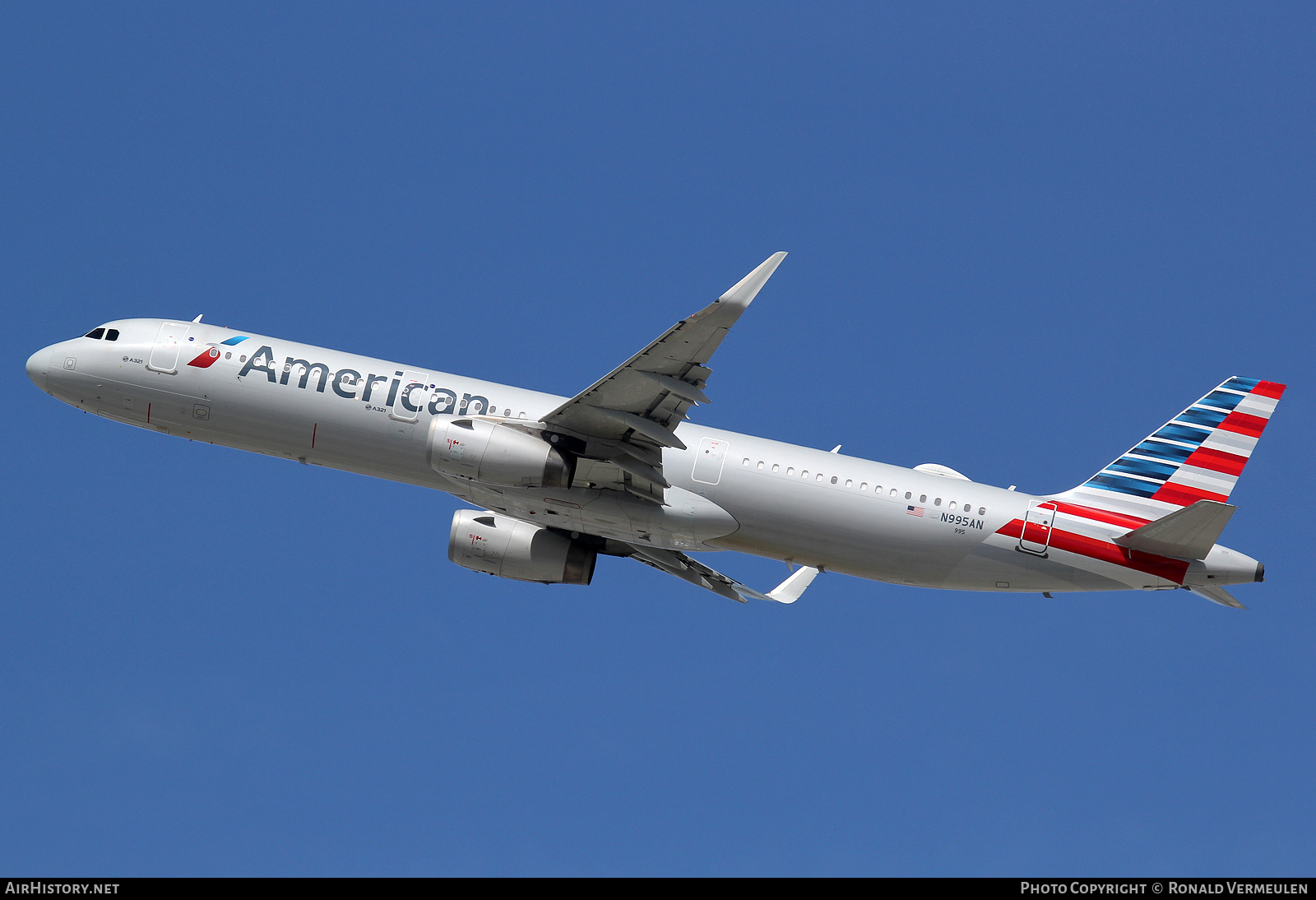 Aircraft Photo of N995AN | Airbus A321-231 | American Airlines | AirHistory.net #699863