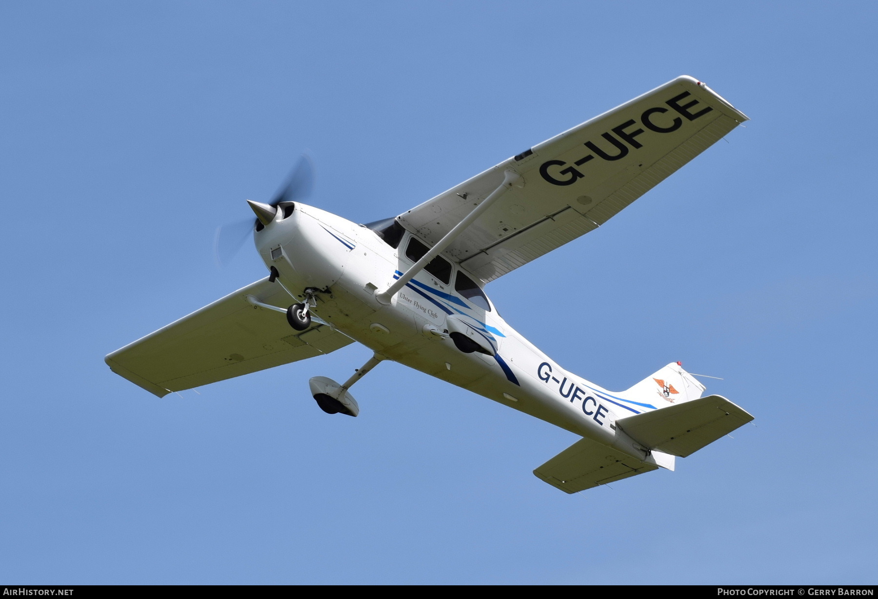 Aircraft Photo of G-UFCE | Cessna 172S Skyhawk SP | Ulster Flying Club | AirHistory.net #699938