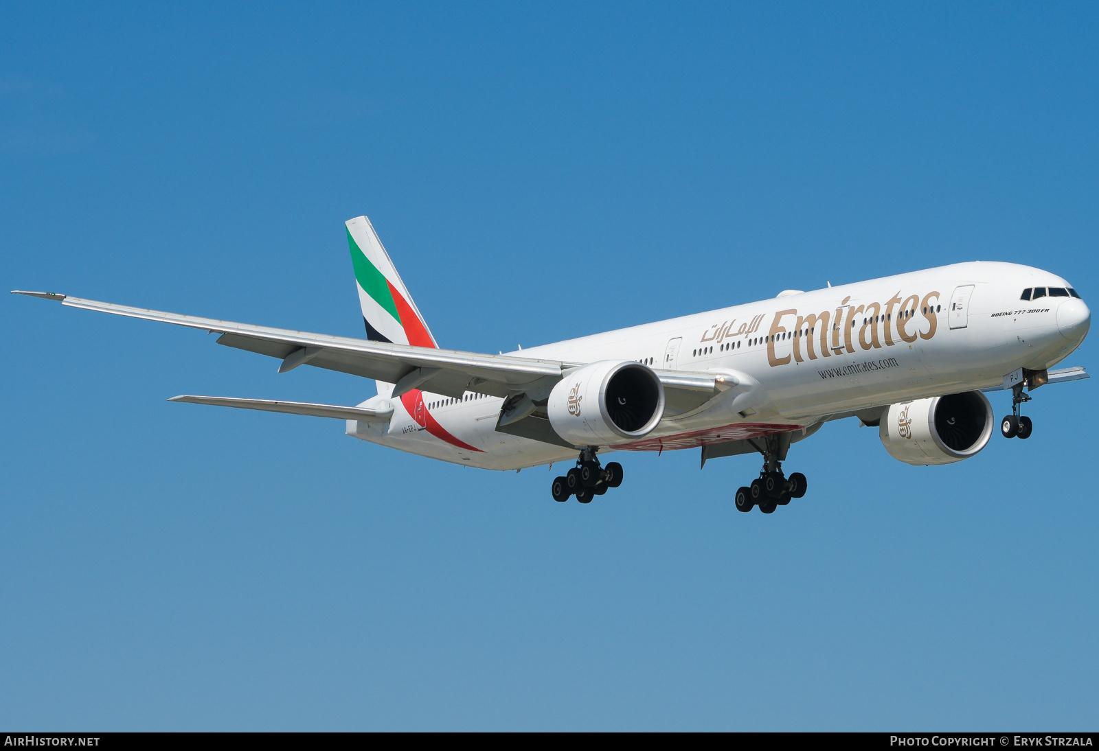 Aircraft Photo of A6-EPJ | Boeing 777-31H/ER | Emirates | AirHistory.net #699979