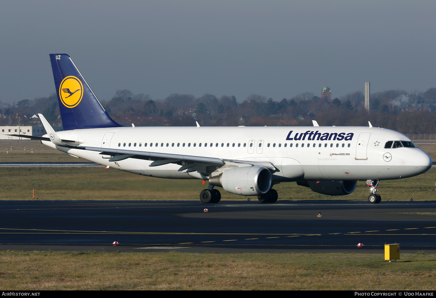 Aircraft Photo of D-AIUZ | Airbus A320-214 | Lufthansa | AirHistory.net #700012