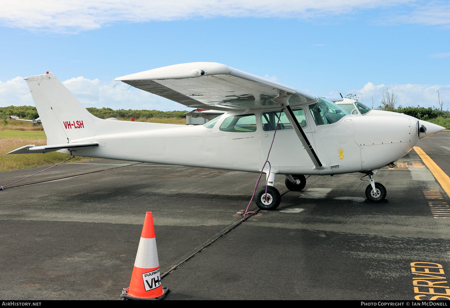 Aircraft Photo of VH-LSH | Cessna R172K Hawk XP | AirHistory.net #700032