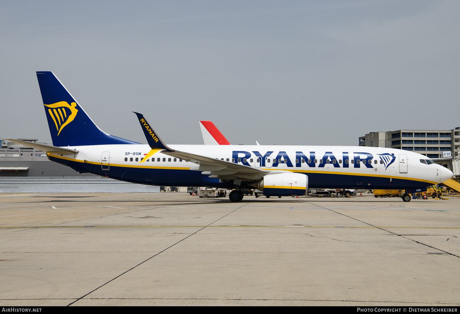 Aircraft Photo of SP-RSM | Boeing 737-8AS | Ryanair | AirHistory.net #700100