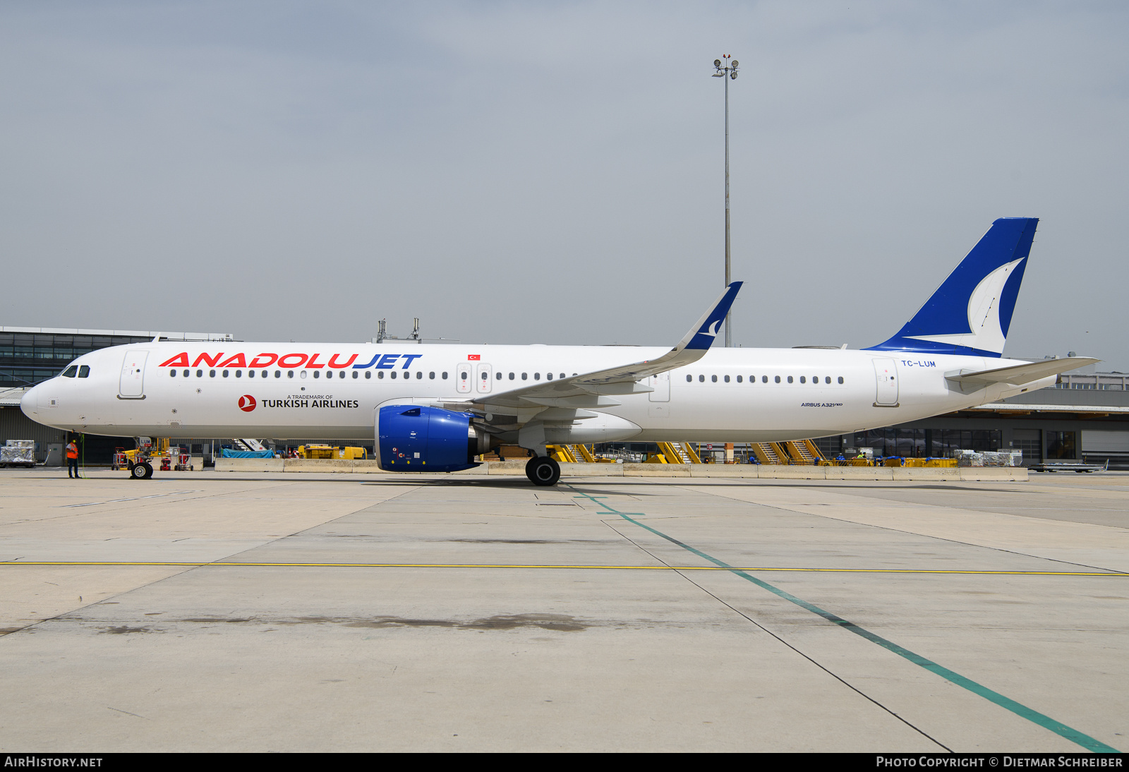 Aircraft Photo of TC-LUM | Airbus A321-271NX | AnadoluJet | AirHistory.net #700142