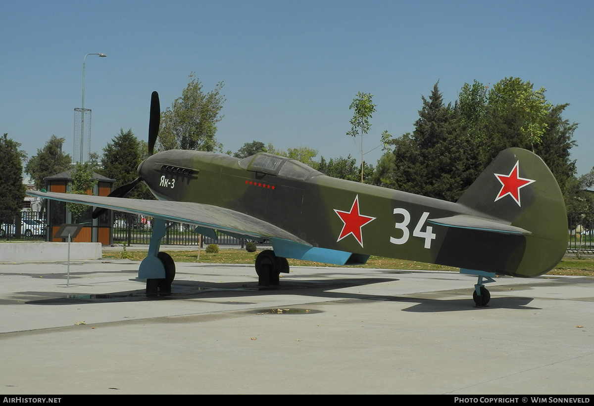 Aircraft Photo of 34 white | Yakovlev Yak-3 (replica) | Soviet Union - Air Force | AirHistory.net #700186