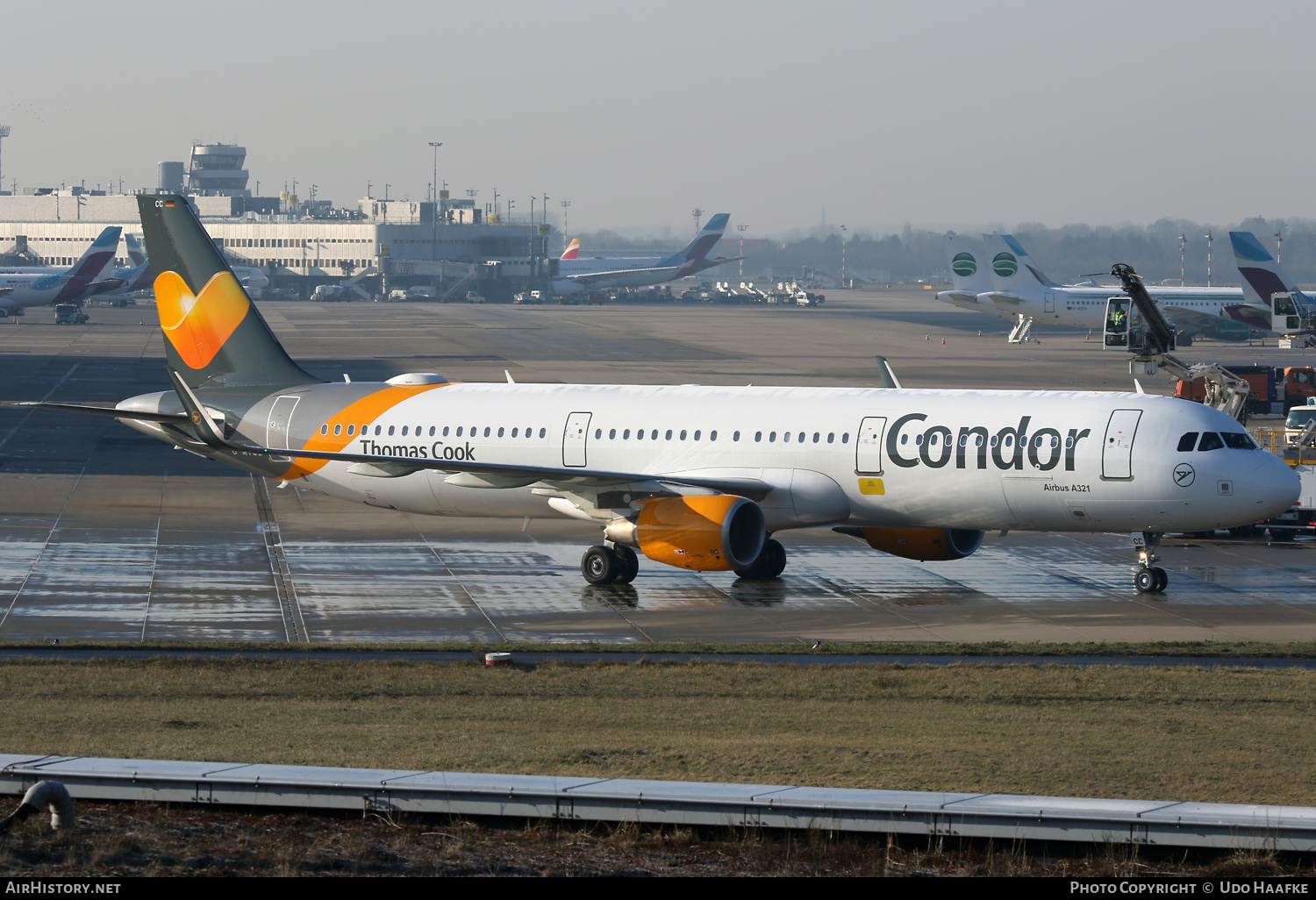 Aircraft Photo of D-ATCC | Airbus A321-211 | Condor Flugdienst | AirHistory.net #700193